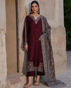 IZEL MOST TRENDING 3 Pcs Unstitched Embroidered Suit